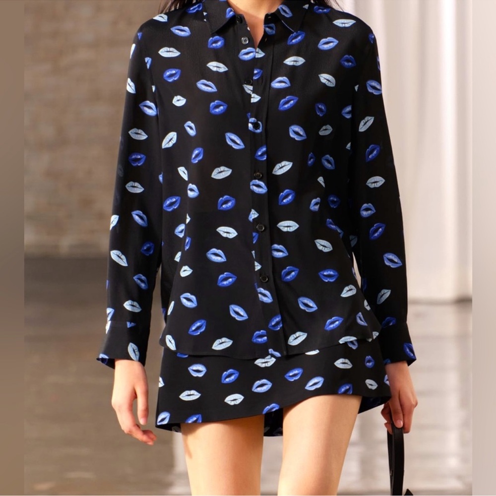 Zara Blue Lips Print Top and Skirt 👄